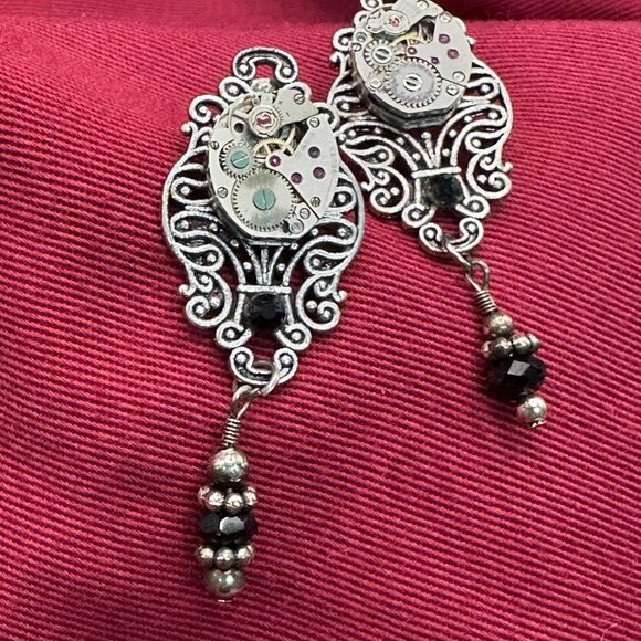 Steampunk Dangle Post Earrings Watch Gear 17 Jewels. - Picture 13 of 14